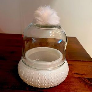 TARGET BULLSEYE PLAYGROUND BEANIE GLASS JAR 1CT